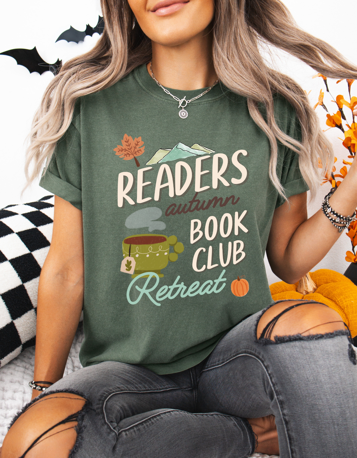 Readers Autumn Book Club Retreat T-Shirt
