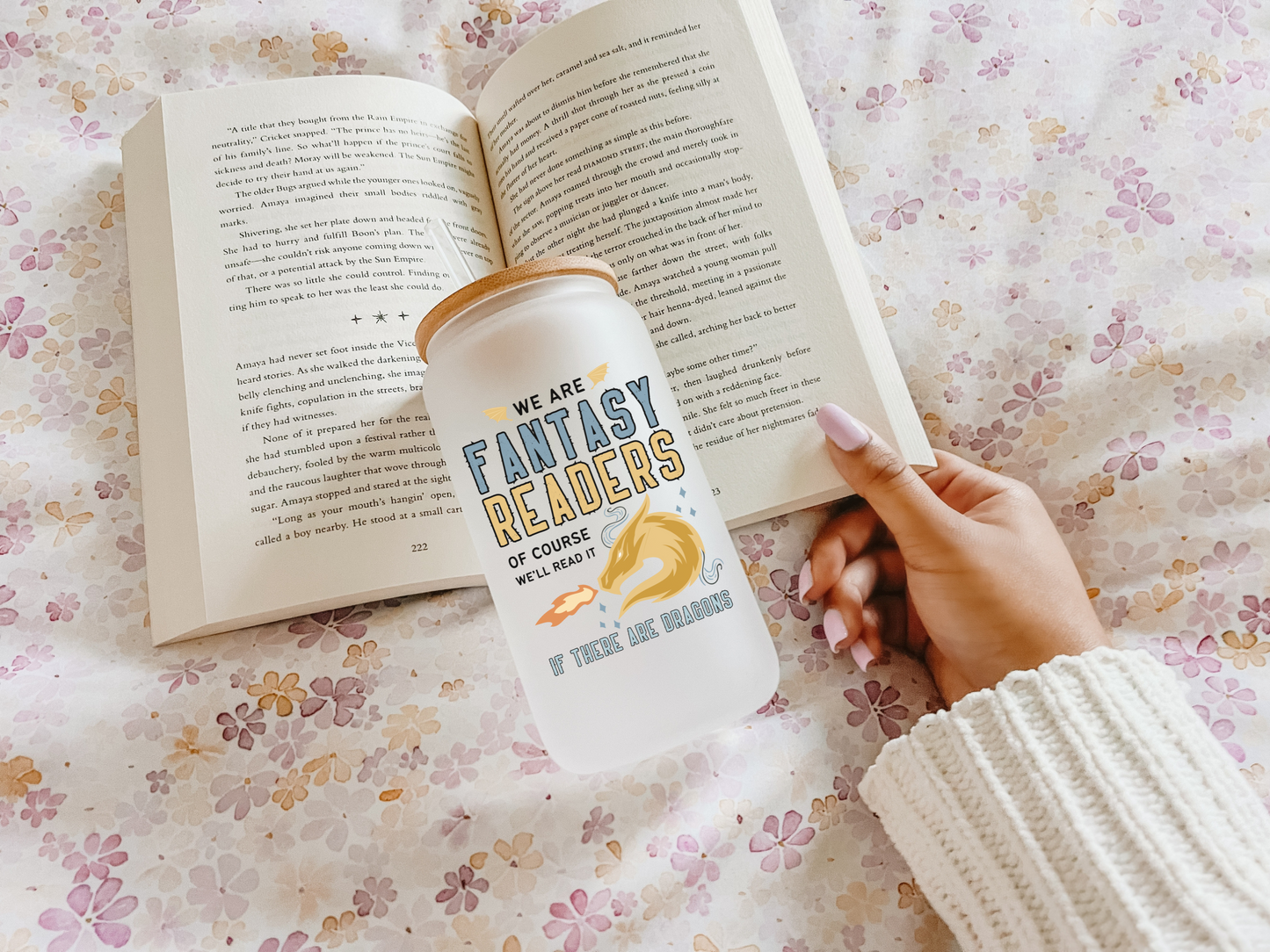 Fantasy Reader Glass Cup - Bookish Iced Coffee Glass Can - Book Club Gift - Literary Lovelies UK