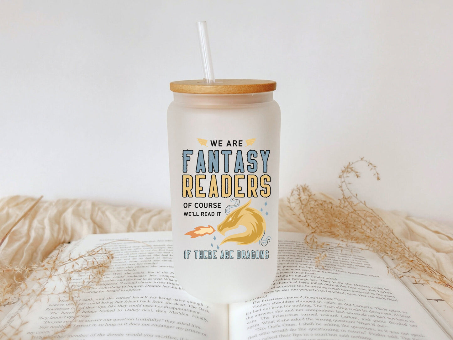 Fantasy Reader Glass Cup - Bookish Iced Coffee Glass Can - Book Club Gift - Literary Lovelies UK