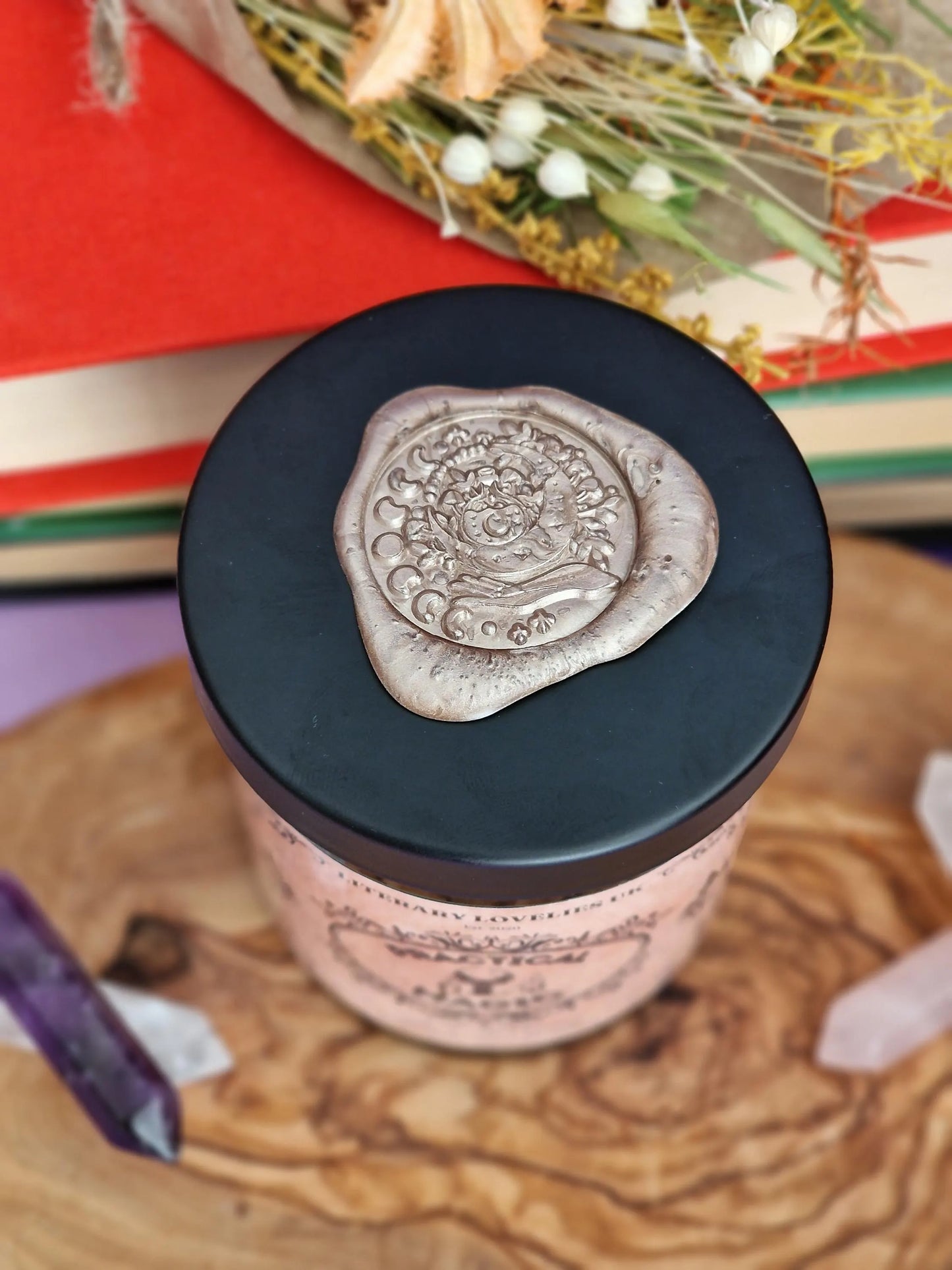 Witch's Familiar Soy Candle - Literary Lovelies UK