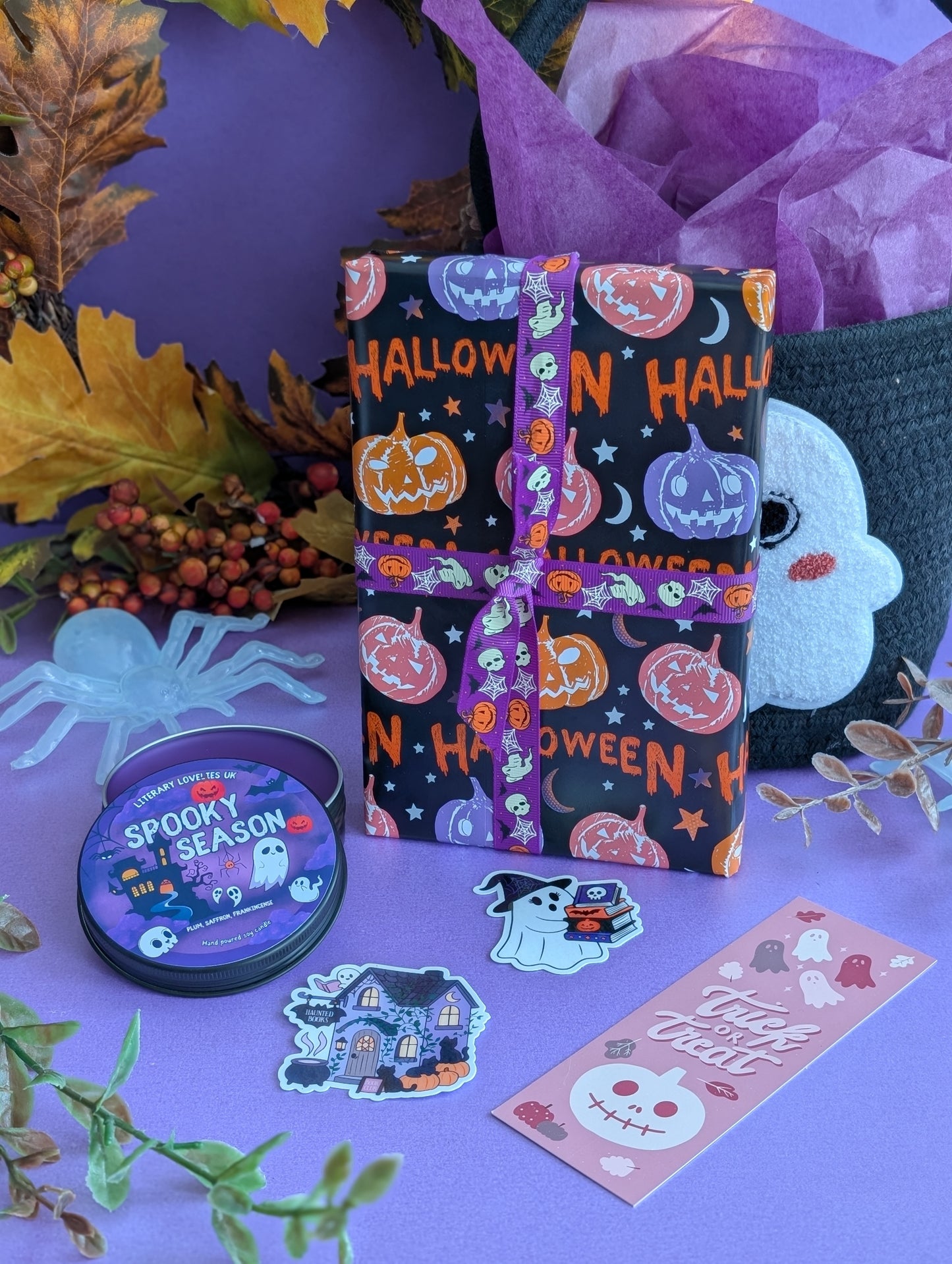 Halloween BOO(K) Basket – Blind Date With a Book