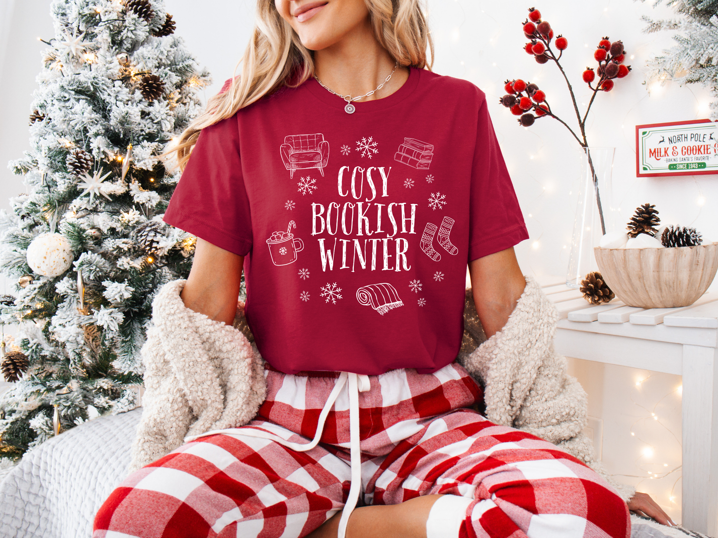Cosy Bookish Winter T-Shirt