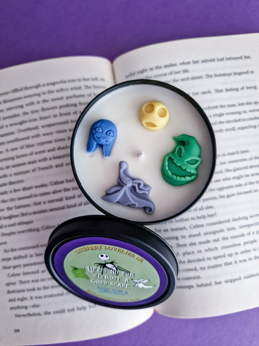 A Good Scare Soy Candle - Spooky Movie inspired Candle - Halloween Candle - Literary Lovelies UK