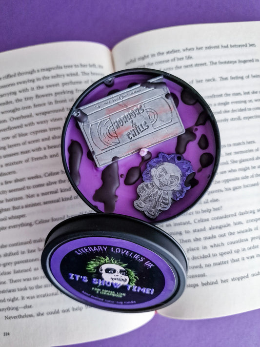 It's Show Time Soy Candle - Spooky Movie inspired Candle - Halloween Candle - Literary Lovelies UK