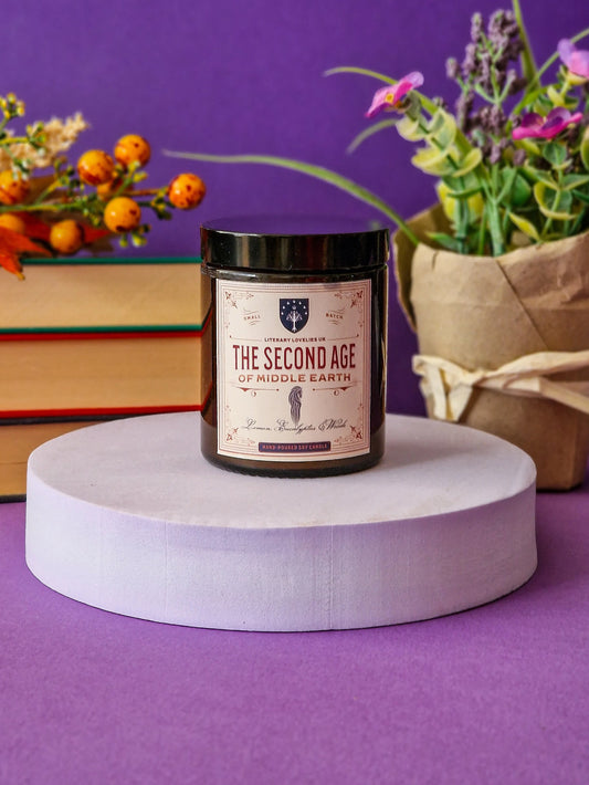 Middle Earth - LOTR inspired soy candle - Literary Lovelies UK