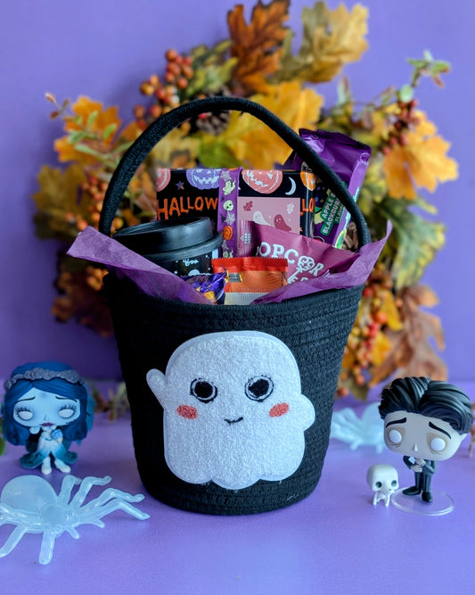 Halloween BOO(K) Basket – Blind Date With a Book